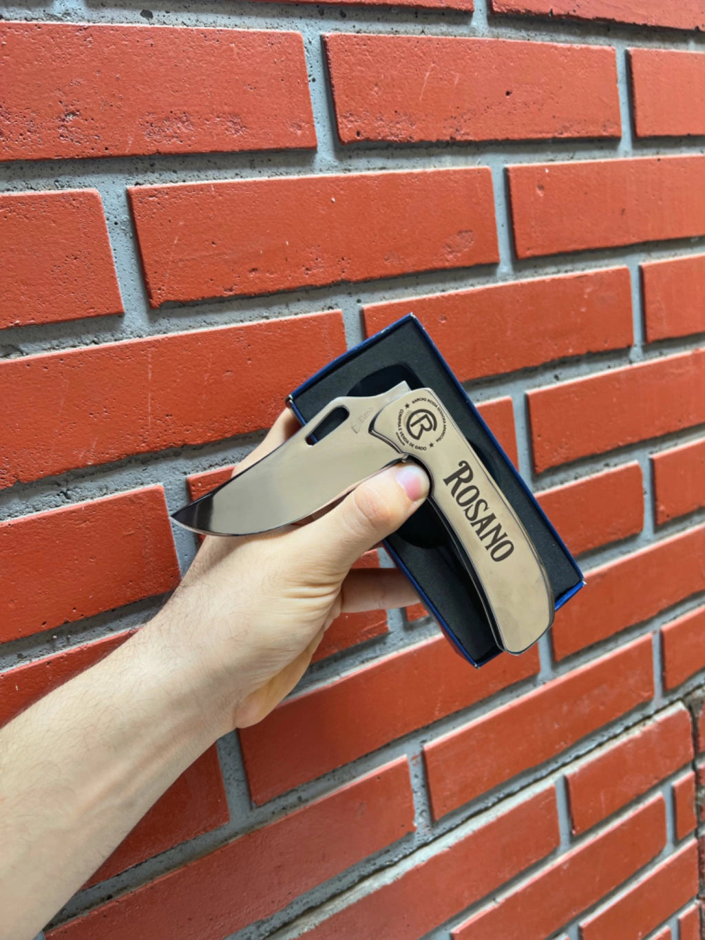 Canivete Elmo em Aço Cirúrgico 420C – Personalização Exclusiva (Nome + Imagem)